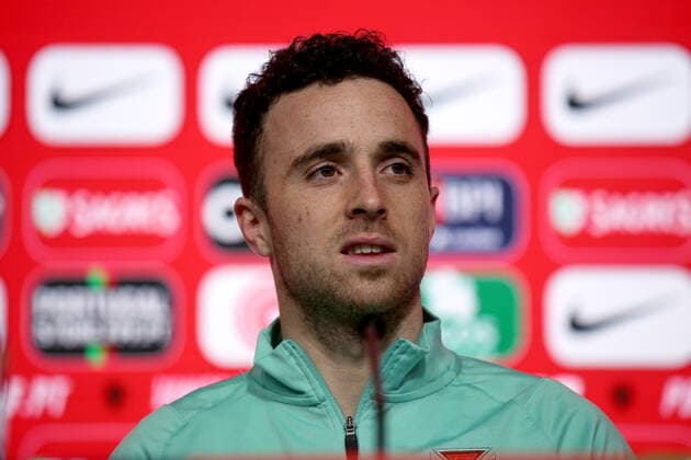 Fußball, Nationalteam Portugal Pressekonferenz Portugal s football team training session Portugal s forward Diogo Jota attends a press conference, PK, Pressekonferenz at Cidade do Futebol training camp in Oeiras, Portugal, on March 22, 2022, ahead of the 2022 World Cup qualifying football match against Turkey. Oeiras Portugal  Copyright: xPedroxFiuzax originalFilename:fiuza-portugal220322_npYNz.jpg