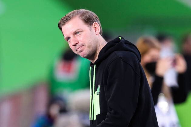 Coach Florian Kohfeldt VfL Wolfsburg 1 Football Bundesliga season 2021 2022 point match VfL Wolfsburg vs Bayer Leverkusen at Volkswagen Arena in Wolfsburg Football,Germany,man,men,20 03 2022