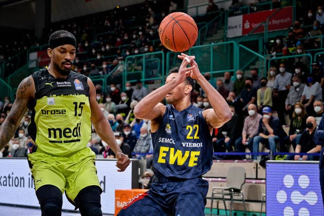 medi bayreuth EWE Baskets Oldenburg, Basketball, Bundesliga, BBL, Matchday 14, Season 2021 2022, 23 03 2022 22Holyfield, T J EWE Oldenburg medi bayreuth EWE Baskets Oldenburg , Basketball, Bundesliga, BBL, Matchday 14, Season 2021 2022, 23 03 2022 Bayreuth. Copyright: xEibner-Pressefoto ThorstenxOchsx EP_TOS