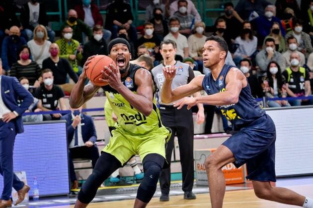 Basketball, BBL, medi Bayreuth - EWE Baskets Oldenburg