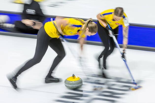 Curling, Women, World Championships in Canada