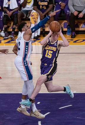March 23, 2022, Los Angeles, California, USA: Tobias Harris 12 of the Philadelphia 76ers defends against Austin Reaves 15 of the Los Angeles Lakers during their NBA, Basketball Herren, USA game on Wednesday March 23, 2022 at Crypto.com Arena in Los Angeles, California. PI Los Angeles USA - ZUMAp124 20220323_zaa_p124_016 Copyright: xJAVIERxROJASx