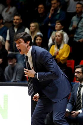 24 03 2022, easyCredit Basketball Bundesliga, BBL, season 2021 2022, men, Chemnitz Niners Hamburg Towers Pedro Calles Head Coach , Hamburg Towers Chemnitz Fair Chemnitz Saxony Germany