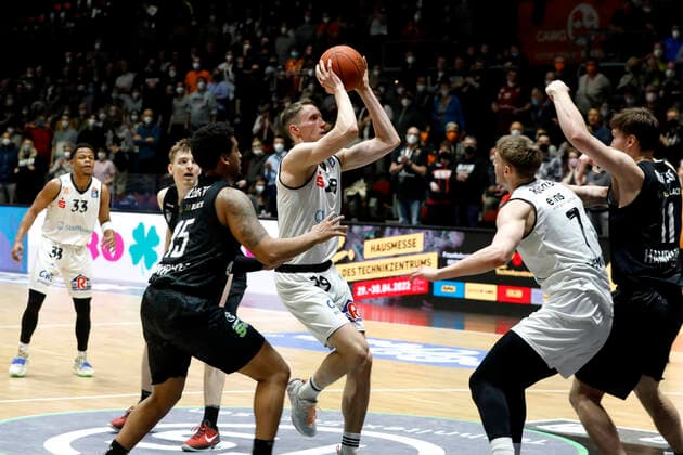 24 03 2022, easyCredit Basketball Bundesliga, BBL, season 2021 2022, men, Chemnitz Niners Hamburg Towers Mindaugas Susinskas, Niners Chemnitz Chemnitz Fair Chemnitz Saxony Germany