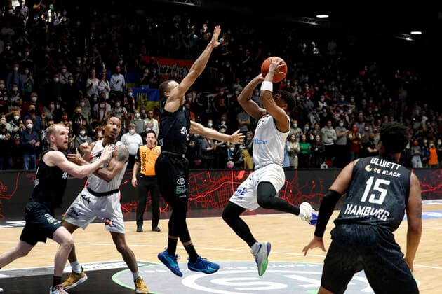 24 03 2022, easyCredit Basketball Bundesliga, BBL, season 2021 2022, men, Chemnitz Niners Hamburg Towers Eric Washington, Niners Chemnitz, Jaylon Brown, Hamburg Towers Chemnitz Messe Chemnitz Sachsen Germany