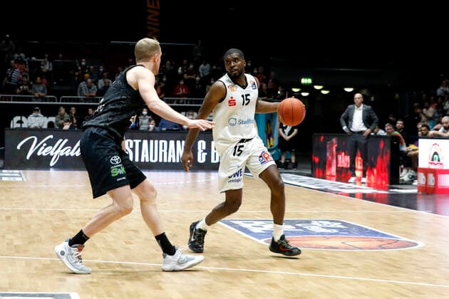 24 03 2022, easyCredit Basketball Bundesliga, BBL, season 2021 2022, men, Chemnitz Niners Hamburg Towers Frantz Massenat, Niners Chemnitz Chemnitz Fair Chemnitz Saxony Germany