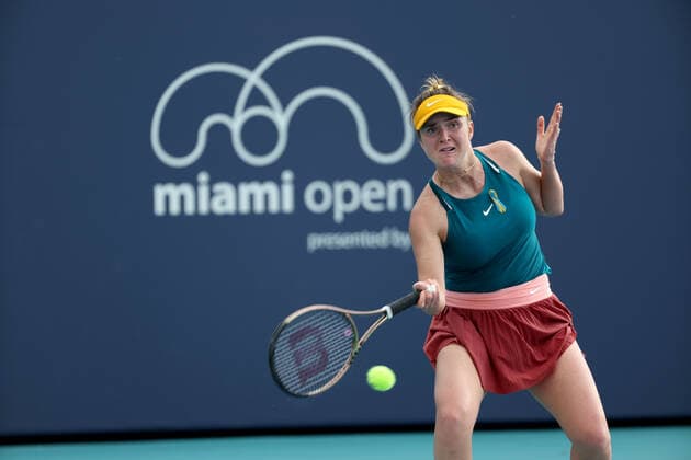 March 24, 2022, Miami Gardens, Florida, United States Of America: MIAMI GARDENS, FLORIDA - MARCH 24: Heather Watson of Great Britain defeats Elina Svitolina of Ukraine during the Miami Open at Hard Rock Stadium on March 24, 2022 in Miami Gardens, Florida....People: Elina Svitolina Miami Gardens United States Of America - ZUMAs214 20220324_zda_s214_107 Copyright: xSMGx