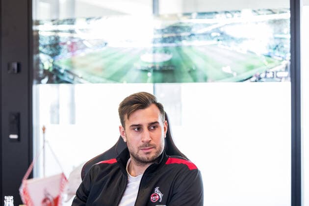 Media round bevestor Virtual Bundesliga 1 FC Koeln 25 03 2022 Simon Stoecker Project Manager eSports 1 FC Koeln Media round bevestor Virtual Bundesliga 1 FC Koeln eSports Lounge RheinEnergie Stadion, Koeln Copyright: xBEAUTIFULxSPORTS Wunderlx