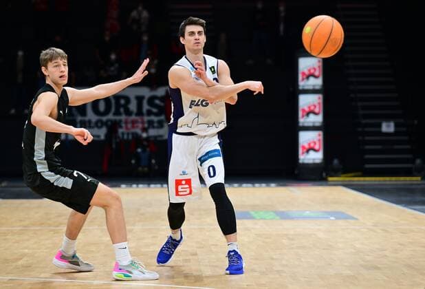 19 03 2022 Basketball Season 2021 2022 2 Bundesliga Pro A 31 Matchday Nürnberg Falcons Basketball Club NBC Eisbären Bremerhaven Christian Feneberg 7, Nürnberg Falcons BC NBC Shane Michael Richards 0,, Eisbären Bremerhaven