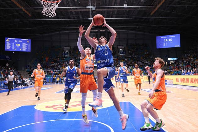 Fraport Skyliners ratiopharm Ulm, easyCredit BBL Lukas Wank Fraport Skyliners, 0 vs Thomas Klepeisz Ulm, 22 easyCredit BBL basketball match between Fraport Skyliners and ratiopharm Ulm on 25 March 2022 at Ballsporthalle in Frankfurt am Main , Frankfurt am Main Hesse Germany Ballsporthalle
