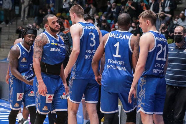 Cherry Will, Fraport Skyliners, 29 Haarms Matt, Fraport Skyliners, 3 ,McLean Jamel, Fraport Skyliners, 1 , Brenneke Lorenz, Fraport Skyliners, 21 , , GER,Basketball, BBL, Fraport Skyliners vs Ratiopharm Ulm,25 03 2022 Frankfurt, Germany Copyright: xEibner-Pressefoto UlrichxScherbax EP_usm