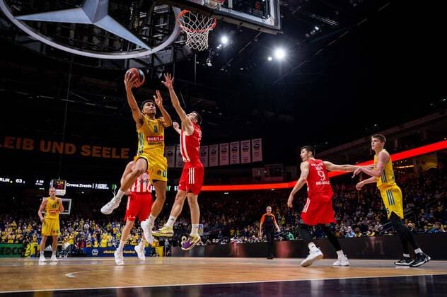 Basketball Berlin 25 03 2022 Euroleague Regular Season 2021 2022 Alba Berlin Crvena Zvezda mts Belgrade Maodo Lo Alba Berlin, No 00