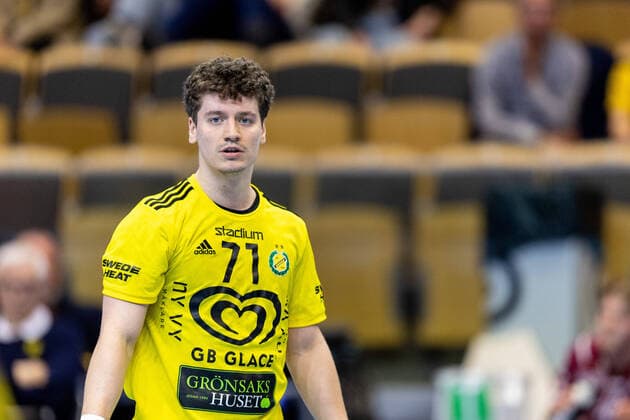 220326 Sävehofs Elias Ellefsen in Skipagotu during the handball match in the Handball League between Sävehof and Lugi on March 26, 2022 in Partille,  Copyright: NICKLASxELMRIN BB220326NE064