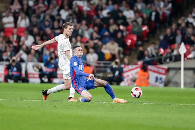 LONDON, ENGLAND MARCH 26 during the international friendly match between England and Switzerland at Wembley Stadium on March 26, 2022 in London, United Kingdom Fabian Frei of Switzerland against Phil Foden of England London Wembley Stadium England United Kingdom  Copyright: xJustPictures.chx xRichardxCallisx