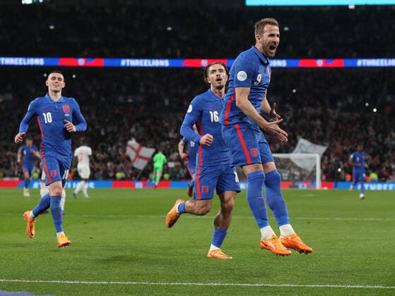 England gegen die Schweiz Internationaler Fußball 26. März 2022 Wembley, Internationales Fußball-Freundschaftsspiel, England gegen die Schweiz Harry Kane aus England jubelt nach dem zweiten Tor für sein Land Foto von Mark Leech London UK  Copyright: xMarkxLeechxOffside