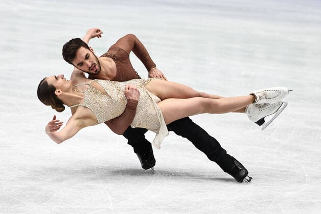 Bilder des Jahres 2022, Sport 03 März Sport Themen der Woche KW12 Gabriella Papadakis and Guillaume Cizeron, FRA, during ice dance free dance at 2022 Figure skating, Eiskunstlauf world championships in Montpellier; 26 03 2022 - *** Gabriella Papadakis and Guillaume Cizeron, FRA, during ice dance free dance at 2022 figure skating world championships in Montpellier 26 03 2022 
