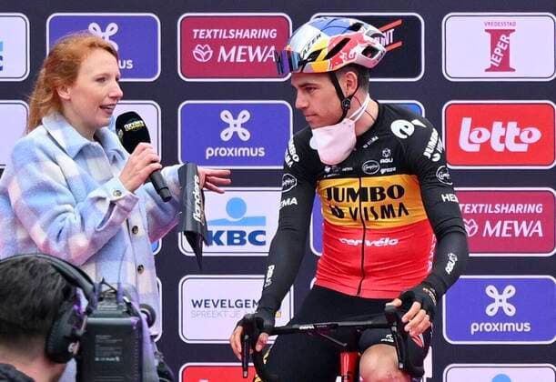 Wevelgem, Belgium - March 27 : Van Aert Wout (BEL) of Team Jumbo-Visma during the UCI World Tour 84th Flanders Classics Gent - Wevelgem - In Flanders Fields cycling race with start in Ieper and finish in Wevelgem on March 27, 2022 in Wevelgem, Belgium, 27 03 2022 ( Motordriver Kenny Verfaillie - Gent - Wevelgem 2022 Cycling Race PhotoNews Panoramic 