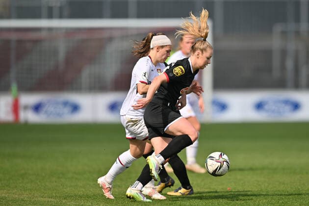 Weronika Zawistowska FC Cologne, 24 prevails over Dora Zeller B04, 19, 27 03 2022, Cologne Germany , Football, Flyeralarm Womens Bundesliga, 1 FC Cologne Bayer 04 Leverkusen xmkx