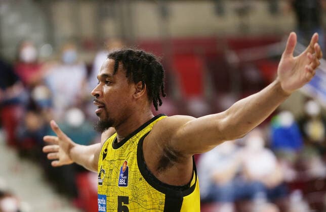 Ludwigsburg , Basketball easycredit BBL Bundesliga MHP Riesen Ludwigsburg vs Basketball Löwen Braunschweig , Justin Simon Riesen