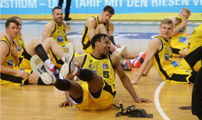 Ludwigsburg , Basketball easycredit BBL Bundesliga MHP Riesen Ludwigsburg vs Basketball Löwen Braunschweig , Justin Simon Riesen