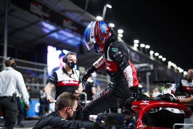 Starting grid, BOTTAS Valtteri (fin), Alfa Romeo F1 Team ORLEN C42, portrait during the Formula 1 STC Saudi Arabian Grand Prix 2022, 2nd round of the 2022 FIA Formula One World Championship, WM, Weltmeisterschaft on the Jeddah Corniche Circuit, from March 25 to 27, 2022 in Jeddah, Saudi Arabia - F1 - SAUDI ARABIAN GRAND PRIX 2022 - RACE DPPI Panoramic  00122007__B2_9935.JPG_