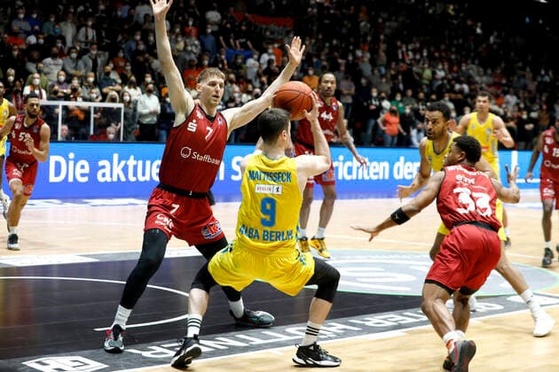 27 03 2022, easyCredit Basketball Bundesliga, BBL, season 2021 2022, men, Chemnitz Niners Alba Berlin Jonas Mattisseck, Alba Berlin Chemnitz Fair Chemnitz Saxony Germany