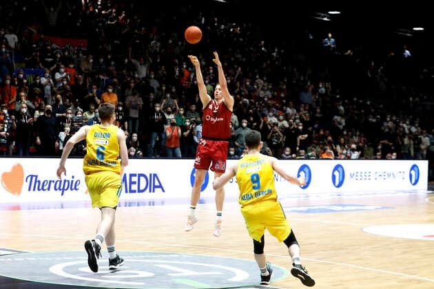 27 03 2022, easyCredit Basketball Bundesliga, BBL, season 2021 2022, men, Chemnitz Niners Alba Berlin Mindaugas Susinskas, Niners Chemnitz Chemnitz Fair Chemnitz Saxony Germany