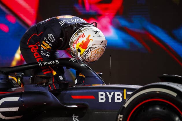VERSTAPPEN Max (ned), Red Bull Racing RB18 during the Formula 1 STC Saudi Arabian Grand Prix 2022, 2nd round of the 2022 FIA Formula One World Championship, WM, Weltmeisterschaft on the Jeddah Corniche Circuit, from March 25 to 27, 2022 in Jeddah, Saudi Arabia - F1 - SAUDI ARABIAN GRAND PRIX 2022 - RACE DPPI Panoramic  00122007__B2_1420.JPG_