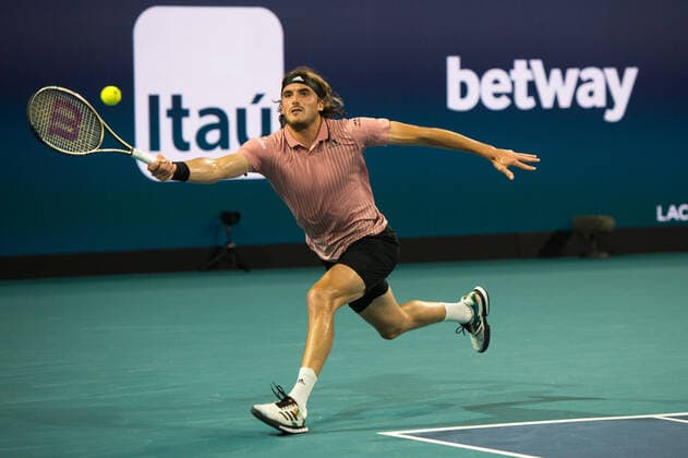 Stefanos Tsitsipas (GRE) defeated Alex de Minaur (AUS) 6-4, 6-3, at the Miami Open being played at Hard Rock Stadium in Miami Gardens, Florida on March 28, 2022: Ã‚ Tennisclix CSM Miami Gardens USA - ZUMAc04_ 20220328_zaf_c04_031 Copyright: xKarlaxKinnex