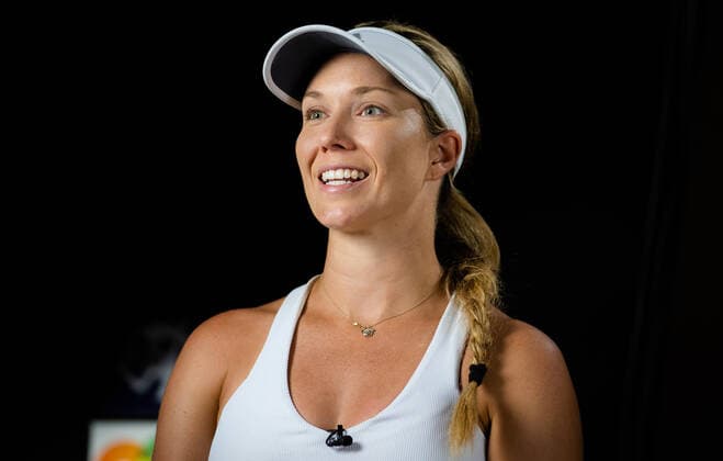 March 28, 2022, MIAMI, FLORIDA, UNITED STATES: Danielle Collins of the United States talks to the media after the fourth round of the 2022 Miami Open WTA, Tennis Damen 1000 tennis tournament MIAMI UNITED STATES - ZUMAa181 20220328_zaa_a181_029 Copyright: xRobxPrangex