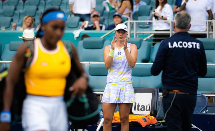 March 28, 2022, MIAMI, FLORIDA, UNITED STATES: Iga Swiatek of Poland after winning her fourth round match at the 2022 Miami Open WTA, Tennis Damen 1000 tennis tournament against Cori Gauff of the United States MIAMI UNITED STATES - ZUMAa181 20220328_zaa_a181_065 Copyright: xRobxPrangex