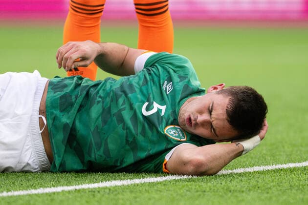 220329 Oisin McEntee of Ireland in pain during the UEFA European Under 21 Qualifier football match between Sweden and Ireland on March 29, 2022 in Boras Photo Mathias Bergeld BILDBYRAN kod MB MB0362 fotboll football soccer fotball em kval kval uefa european under 21 qualifier u21 qualifier qualifying round qualification sweden sweden ireland ireland bbeng depp injury,  Copyright: MATHIASxBERGELD BB220329MB016