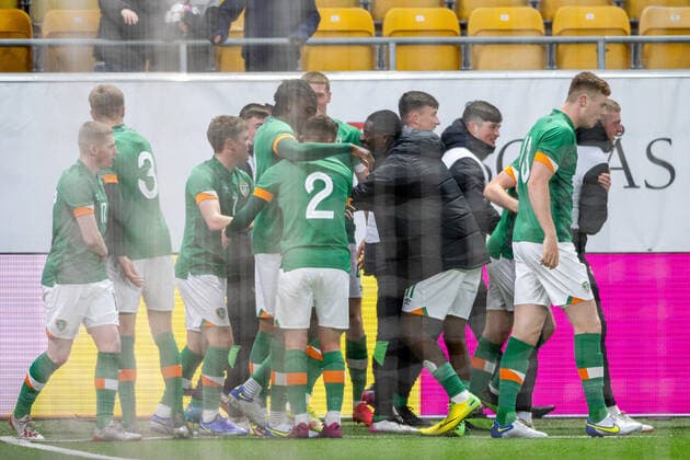 220329 Players of Ireland celebrate the 0 2 goal during the UEFA European Under 21 Qualifier football match between Sweden and Ireland on March 29, 2022 in Boras Photo Jörgen Jarnberger BILDBYRAN COP 112 MB0362 fotboll football soccer fotball em kval kval uefa european under 21 qualifier u21 qualifier qualifying round qualification sverige sweden irland ireland bbeng jubel,  Copyright: JÖRGENxJARNBERGER BB220329JJ027