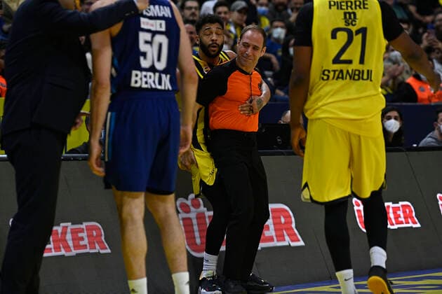 of Fenerbahce Beko Istanbul and of Alba Berlin in action during the Turkish Airlines EuroLeague Regular Season Round 21 match between Fenerbahce Beko Istanbul and Alba Berlin at Ulker Sports Arena in Istanbul, Turkey , on March 29, 2022 