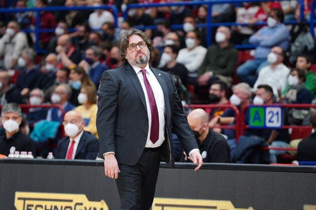 Head Coach Andrea Trinchieri (FC Bayern Munchen Basketball) during A X Armani Exchange Milano vs Bayern Monaco, Basketball Euroleague Championship in Milan, Italy, March 29 2022  Copyright: xSimonexLucarellix xipa-agency.nex xx 0