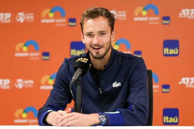 Tennis, ATP-Turnier in Miami March 29, 2022, Austin, Texas, United States: Daniil Medvedev (RUS) speaks to the media after his men s singles fourth round at the Miami Open presented by Itau at Hard Rock Stadium in Miami Gardens, Florida. Austin United States - ZUMAw109 20220329_zap_w109_022 Copyright: xDebbyxWongx