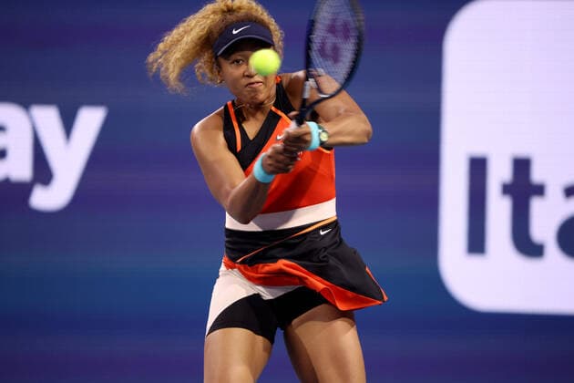 Tennis, WTA-Turnier in Miami March 29, 2022, Miami Gardens, Florida, United States Of America: MIAMI GARDENS, FLORIDA - MARCH 29: Naomi Osaka of Japan defeats Danielle Collins of the United States in their quarter final match on day 9 of the Miami Open at Hard Rock Stadium on March 29, 2022 in Miami Gardens, Florida ...People: Naomi Osaka Miami Gardens United States Of America - ZUMAs214 20220329_zda_s214_059 Copyright: xSMGx