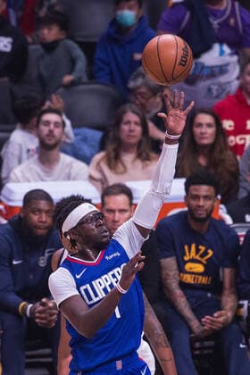 March 29, 2022, Los Angeles, California, USA: Reggie Jackson 1 of the Los Angeles Clippers does a layup during their NBA, Basketball Herren, USA game against the Utah Jazz on Tuesday March 29, 2022 at Crypto.com Arena in Los Angeles, California. Clippers defeat Jazz, 121-115. ARIANA RUIZ PI Los Angeles USA - ZUMAp124 20220329_zaa_p124_018 Copyright: xArianaxRuizx