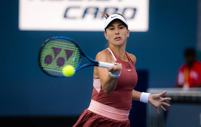 March 29, 2022, MIAMI, FLORIDA, UNITED STATES: Belinda Bencic of Switzerland in action during the quarter-final of the 2022 Miami Open WTA, Tennis Damen 1000 tennis tournament against Daria Gavrilova of Australia MIAMI UNITED STATES - ZUMAa181 20220329_zaa_a181_101 Copyright: xRobxPrangex