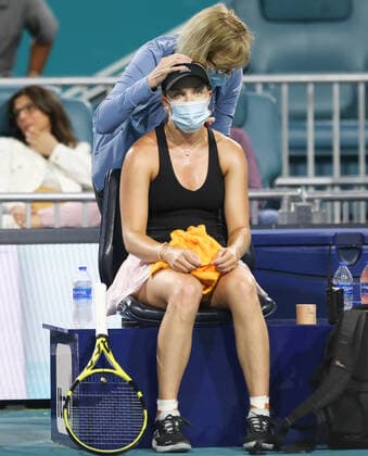 March 29, 2022, Miami Gardens, Florida, United States: Daria Saville (AUS) on the sidelines during the women s singles quarterfinals at the Miami Open presented by Itau at Hard Rock Stadium in Miami Gardens, Florida. Miami Gardens United States - ZUMAw109 20220329_zap_w109_074 Copyright: xDebbyxWongx