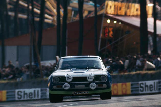 Ford Capri RS 2600 bem 24 Std-Rennen in Le Mans 1972 in der S-Kurve or dem Kirmes-Bereich gefahren von Dieter Glemser auf den 11.Rang der Gesamtwertung *** Ford Capri RS 2600 bem 24 h race in Le Mans 1972 in the S curve or the funfair area driven by Dieter Glemser on the 11th place of the overall ranking