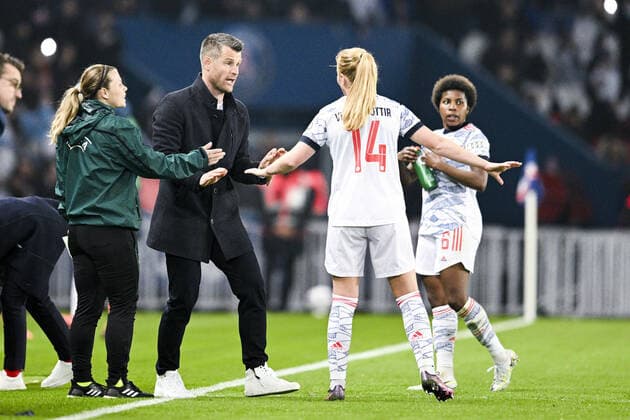 Jens Scheuer - entraineur (Bayern Munich) FOOTBALL : PSG vs Bayern Munich - Ligue des Champions Feminine 1 4 finale retour - 30 03 2022 JBAutissier Panoramic 