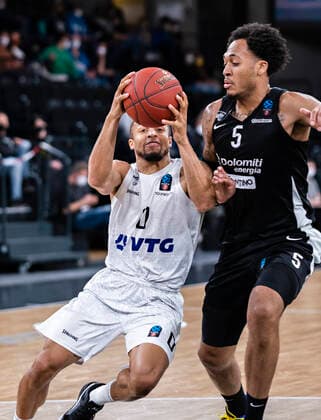 Jaylon Brown Towers , Cameron Reynolds Trento 30 03 22, Hamburg, Hamburg Towers vs Dolimiti Energia Trento, Basketball 7Days EuroCup, Round 17, Season 2021 2022 Â