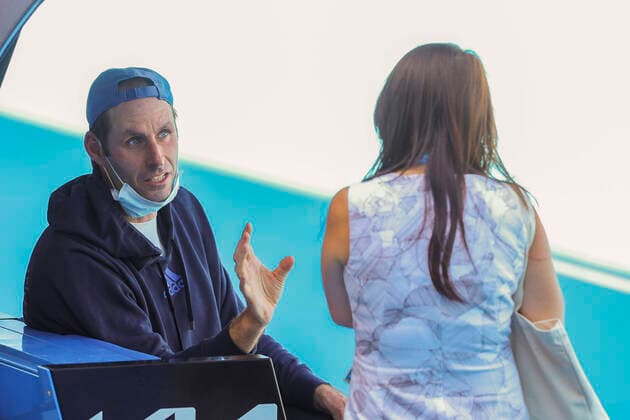 Torben Beltz talks with Emma Raducanu mother Renee, Copyright: xJuergenxHasenkopfx
