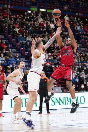 Mandatory Credit: Photo by Simone Lucarelli LiveMedia Shutterstock (12876599m) Kyle Hines (AX Armani Exchange Olimpia Milano) twharted by Donatas Motiejunas (AS Monaco Basket) Basketball Euroleague Championship A X Armani Exchange Milano vs AS Monaco, Mediolanum Forum, Milan, Italy - 31 Mar 2022 Basketball Euroleague Championship A X Armani Exchange Milano vs AS Monaco, Mediolanum Forum, Milan, Italy - 31 Mar 2022  Copyright: xSimonexLucarelli LiveMedia Shutterstockx 12876599m