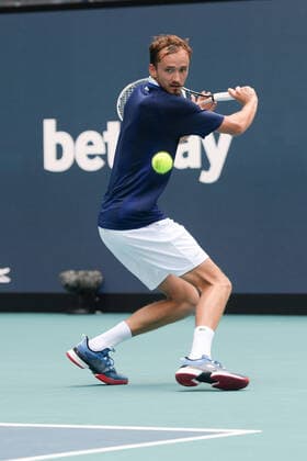 Daniil Medvedev (RUS) is defeated by Hubert Hurkacz (POL) 6-7 (7-9), 3-6, at the Miami Open being played at Hard Rock Stadium in Miami Gardens, Florida on March 31,2022: Ã‚ Tennisclix CSM Miami Gardens USA - ZUMAc04_ 20220331_zaf_c04_103 Copyright: xKarlaxKinnex