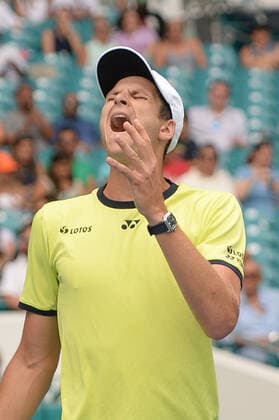 Sport Bilder des Tages Hubert Hurkacz (POL) defeated Daniil Medvedev (RUS) 7-6 (9-7), 6-3, at the Miami Open being played at Hard Rock Stadium in Miami Gardens, Florida on March 31, 2022: Ã‚ Tennisclix CSM Miami Gardens USA - ZUMAc04_ 20220331_zaf_c04_120 Copyright: xKarlaxKinnex
