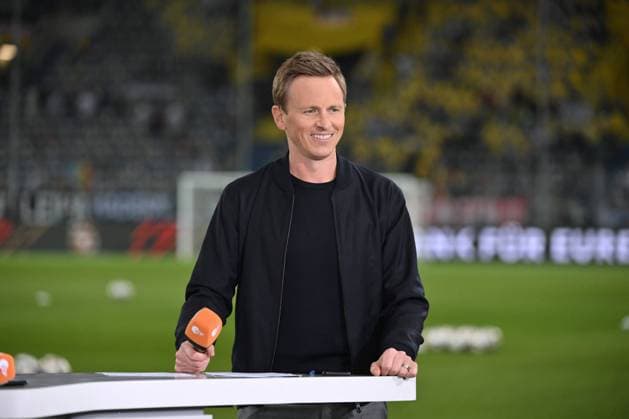 ZDF presenter Jochen Breyer 26 03 2022, football 2022, GER, international match, Germany Israel 2 0 photo Maik Hölter TEAM2sportphoto Sinsheim PreZero Arena Germany Team2