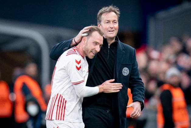 ARCHIVE Christian Eriksen is replaced and gets a hug from national coach Kasper Hjulmand during the friendly match between Denmark and Serbia in Parken, Copenhagen, Tuesday 29 March 2022 Coach for the mens national football team Kasper Hjulmand turns 50 on Saturday 9 April 2022, Copenhagen Denmark  Copyright: Ritzau Scanpix LiselottexSabroex cop800 spdk20220401-143200-L
