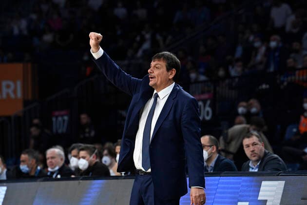 Coach Ergin Ataman of Anadolu Efes Istanbul during the Turkish Airlines EuroLeague Regular Season Round 33 match between Anadolu Efes Istanbul and Alba Berlin at Sinan Erdem Sports Arena in Istanbul, Turkey , on April 01, 2022 